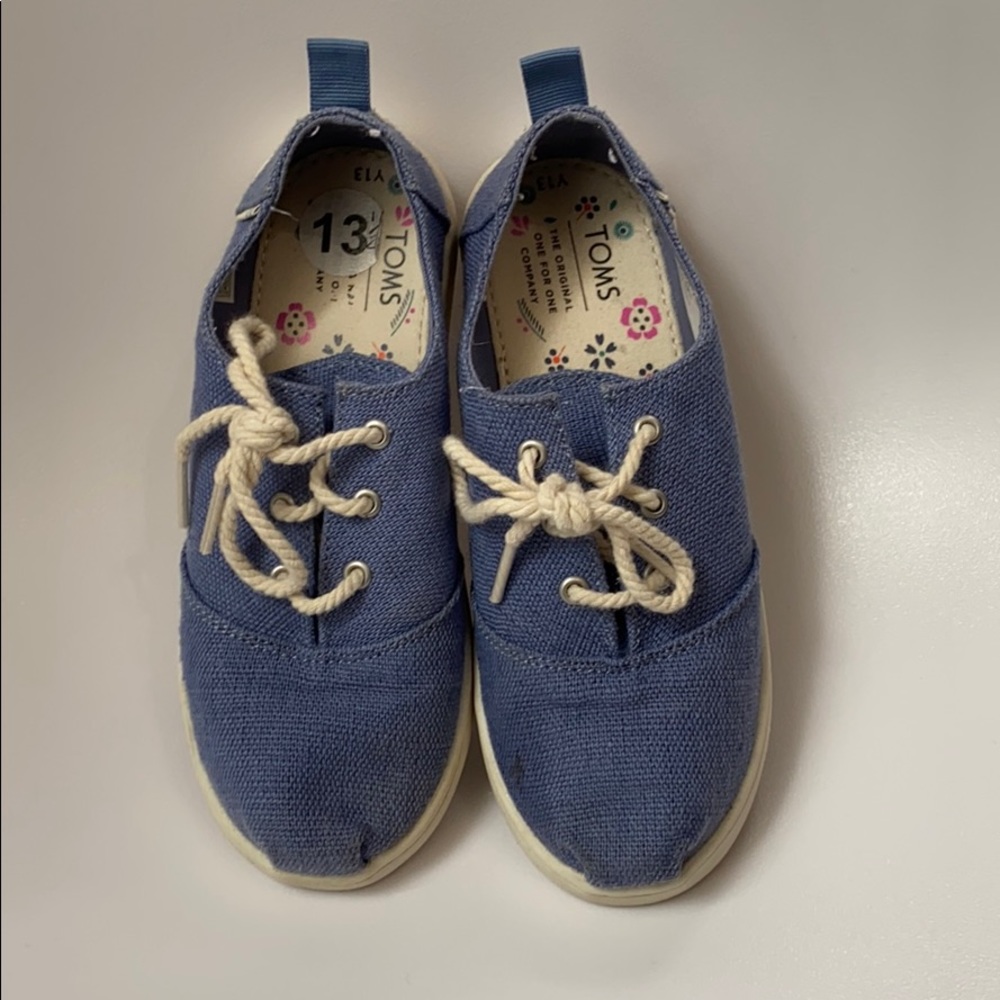 Toms